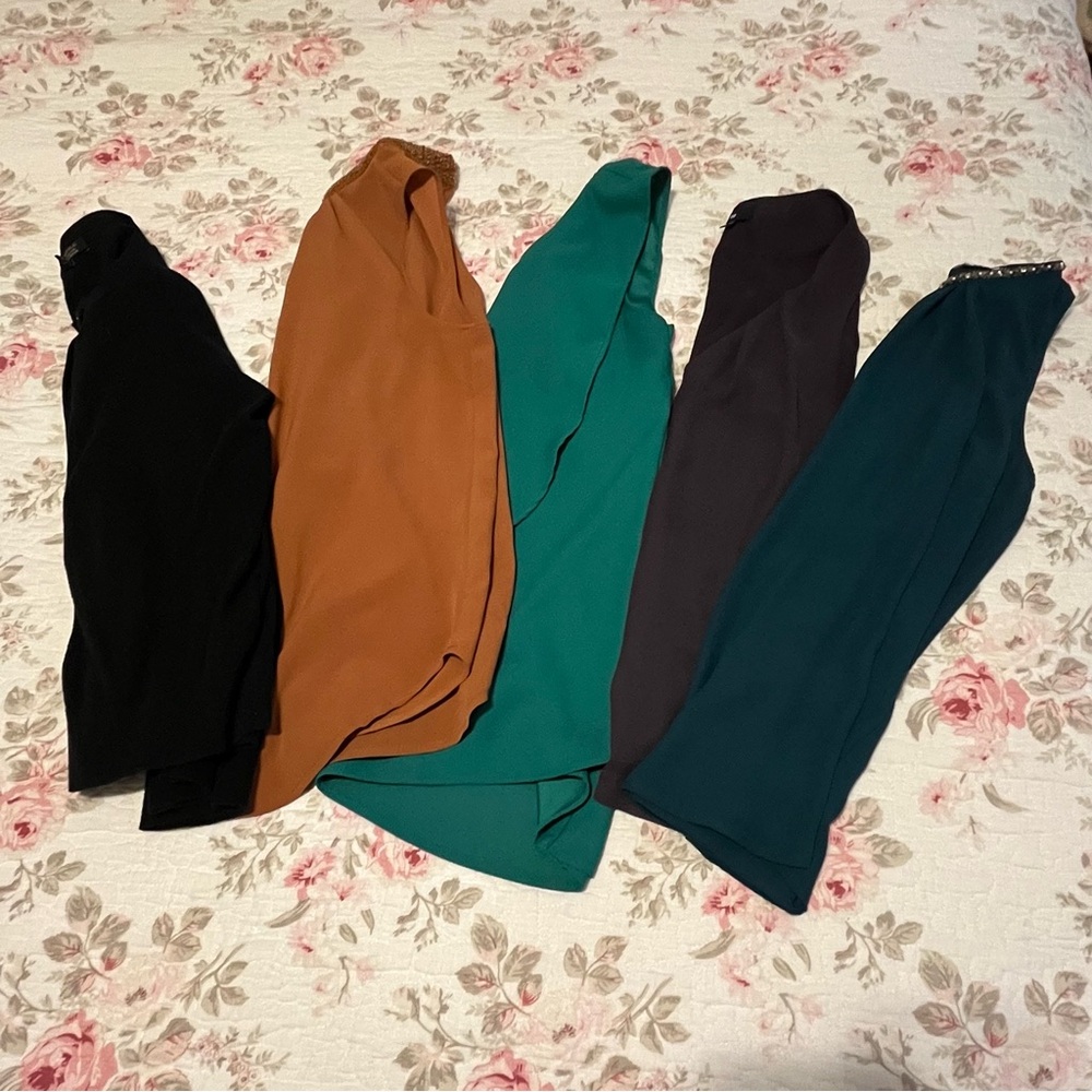 Bundle: Banana Republic, Gap Sleeveless Blouses + Cardigan